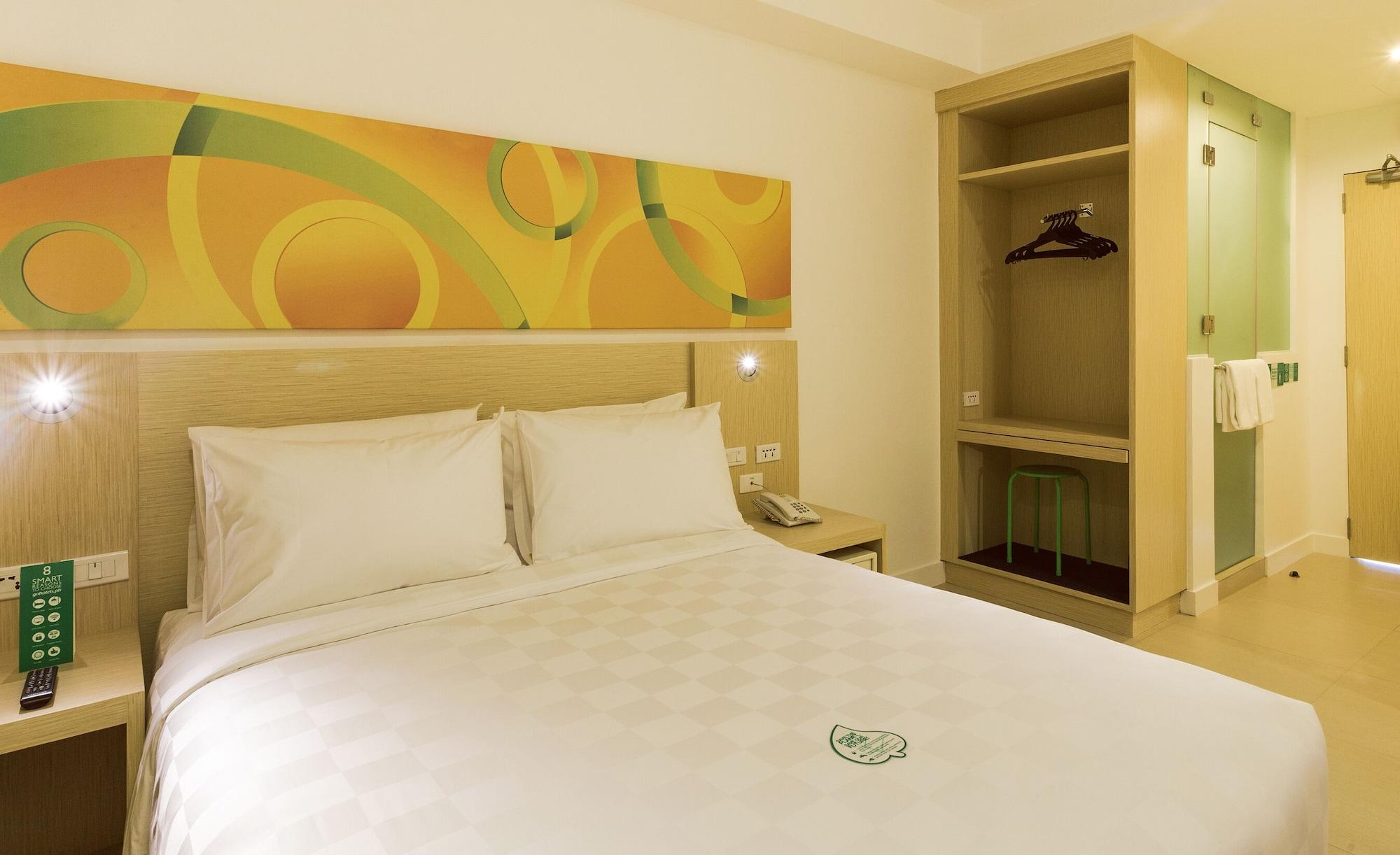 Go Hotels Timog Quezon City Exterior photo