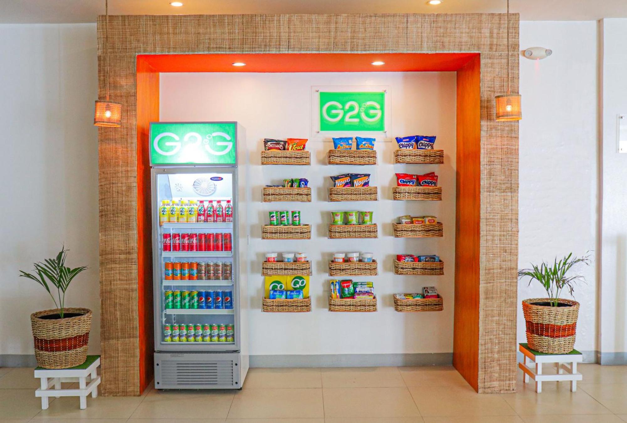 Go Hotels Timog Quezon City Exterior photo